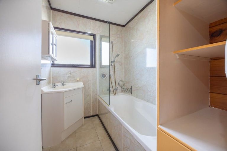 Photo of property in 18 Clean Street, Te Kopuru, 0391