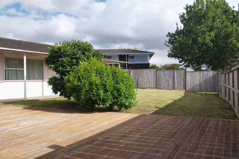 Photo of property in 16 Studfall Street, Pakuranga Heights, Auckland, 2010
