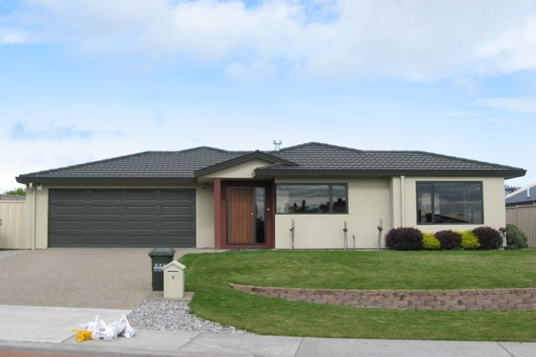Photo of property in 8 Olive Grove, Havelock North, 4130
