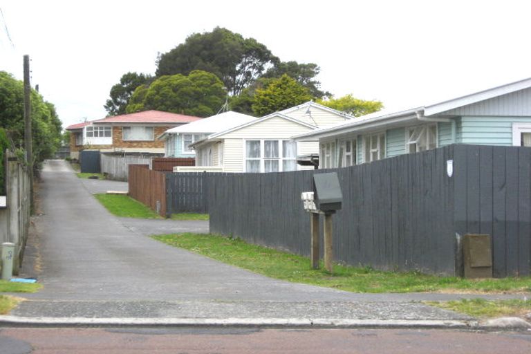 Photo of property in 48 Tironui Road, Takanini, 2112
