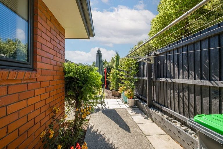 Photo of property in 9 Clinton Lane, Woolston, Christchurch, 8062