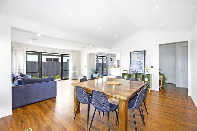 Photo of property in 10 Mills Road, Marshland, Christchurch, 8051