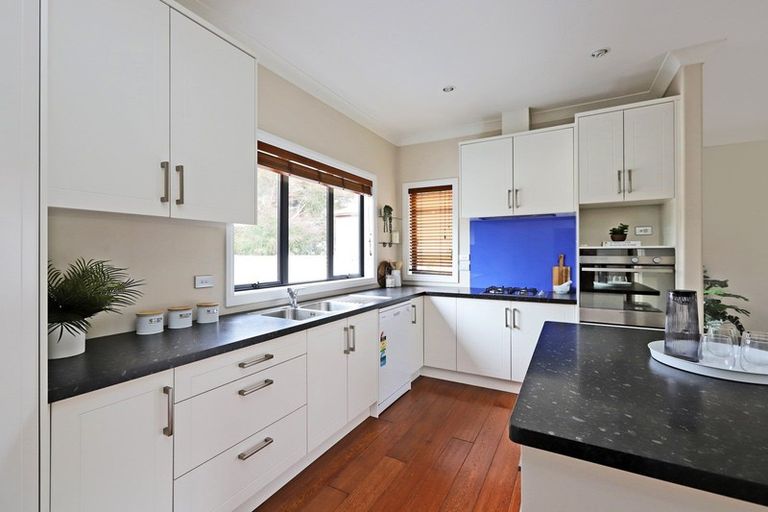 Photo of property in 15a Golding Road, Taradale, Napier, 4112