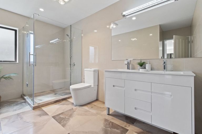 Photo of property in 70 Pinehurst Drive, Pauanui, Hikuai, 3579