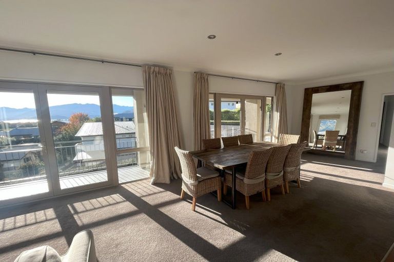 Photo of property in 7 Hogan Lane, Wanaka, 9305