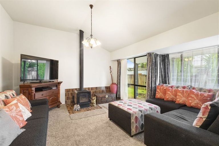 Photo of property in 37 Martyn Street, Waiuku, 2123
