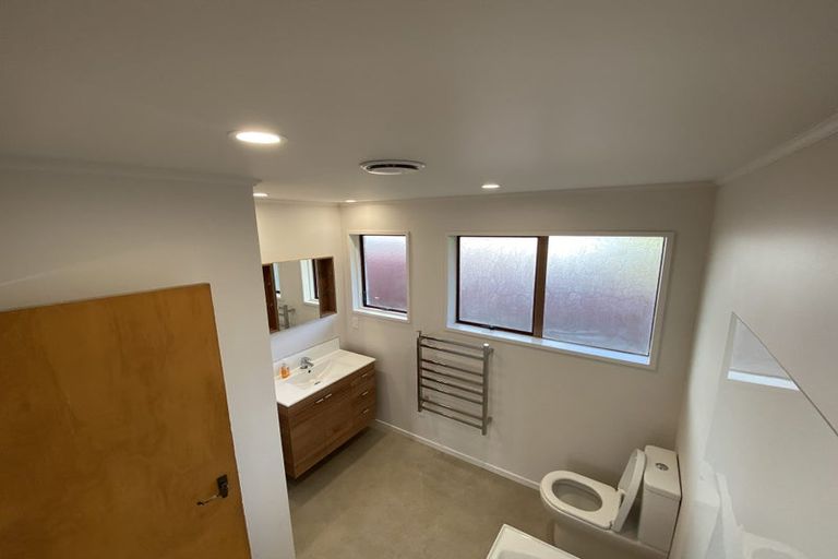 Photo of property in 96b Belvedere Avenue, Waikanae, 5036