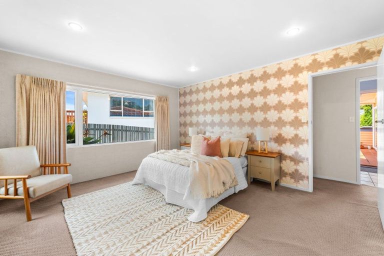 Photo of property in 71 Stapleford Crescent, Browns Bay, Auckland, 0630