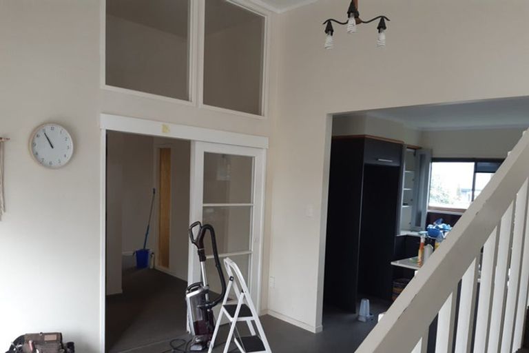 Photo of property in 2 Gilchrist Place, Cambridge, 3434