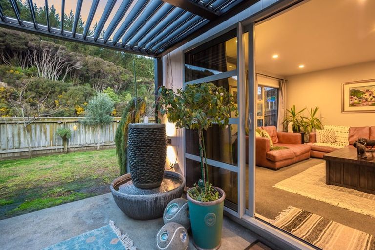 Photo of property in 130 Navigation Drive, Whitby, Porirua, 5024