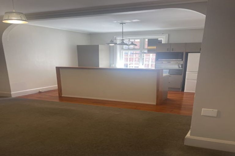 Photo of property in 5 Grass Street, Oriental Bay, Wellington, 6011