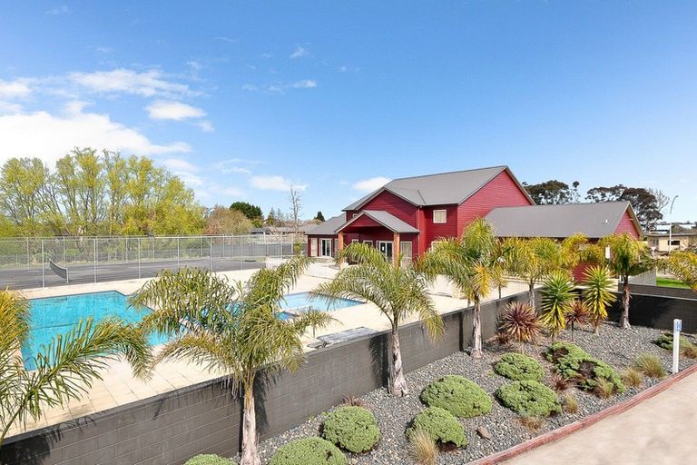 Photo of property in 1 Rene Way, Huntington, Hamilton, 3210