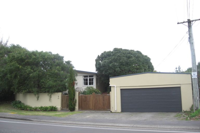 Photo of property in 3 Wharemauku Road, Raumati Beach, Paraparaumu, 5032