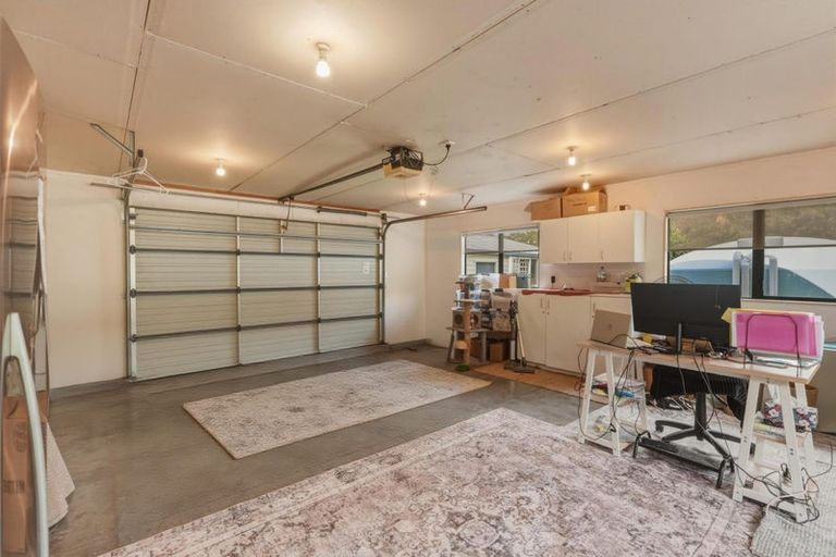 Photo of property in 300 State Highway 10, Cable Bay, 0420