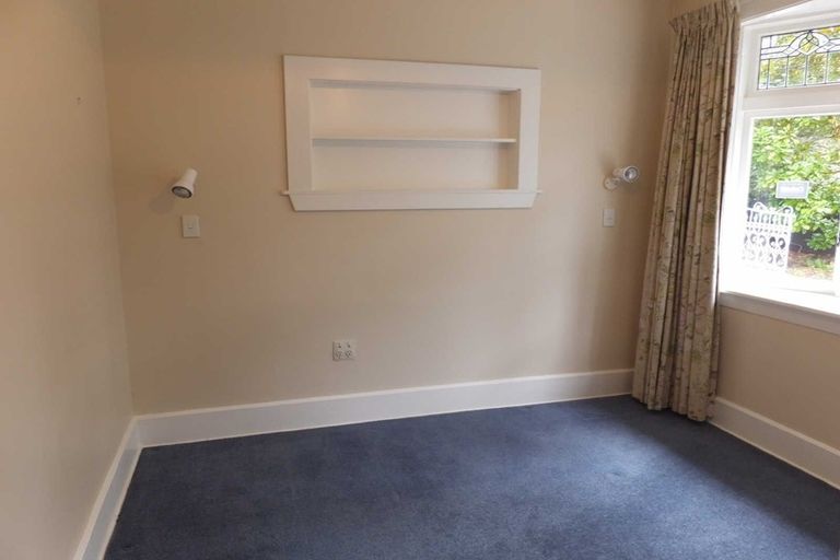 Photo of property in 52 Kilmarnock Street, Riccarton, Christchurch, 8011