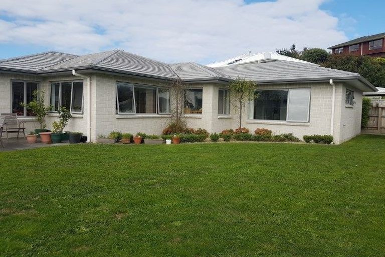 Photo of property in 56 Resolution Drive, Whitby, Porirua, 5024