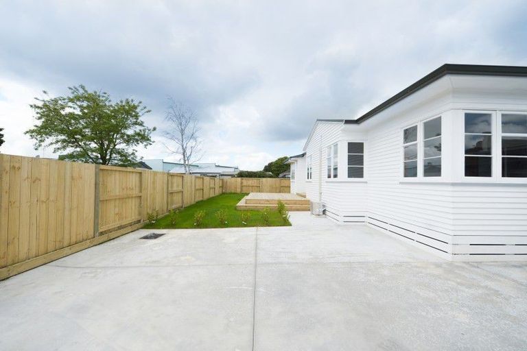 Photo of property in 75a Massey Street, Frankton, Hamilton, 3204