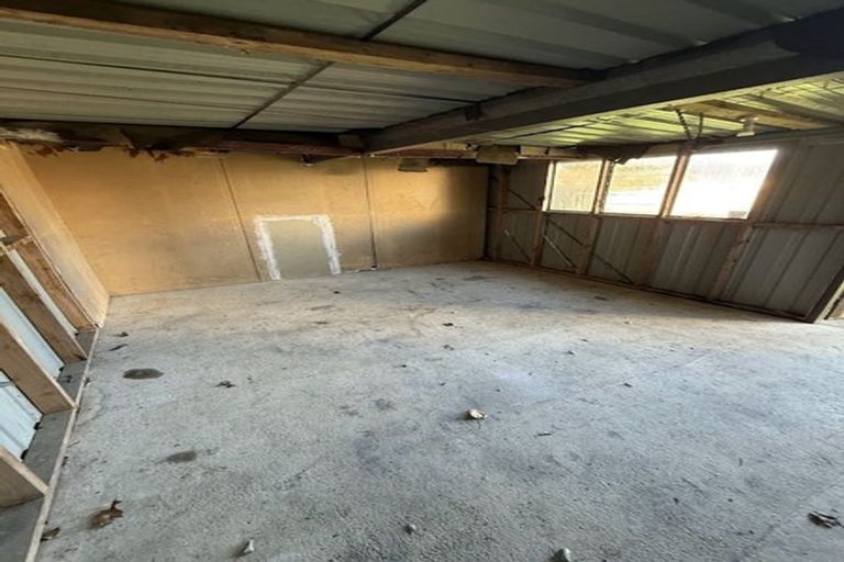 Photo of property in 2/396 Cambridge Terrace, Naenae, Lower Hutt, 5011