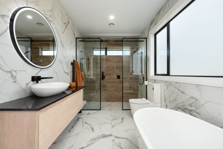 Photo of property in 20 Hereford Lane, Ararimu, Drury, 2579