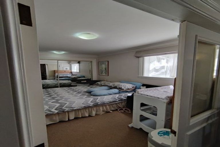 Photo of property in 103 Salamanca Road, Wellington Central, Wellington, 6011