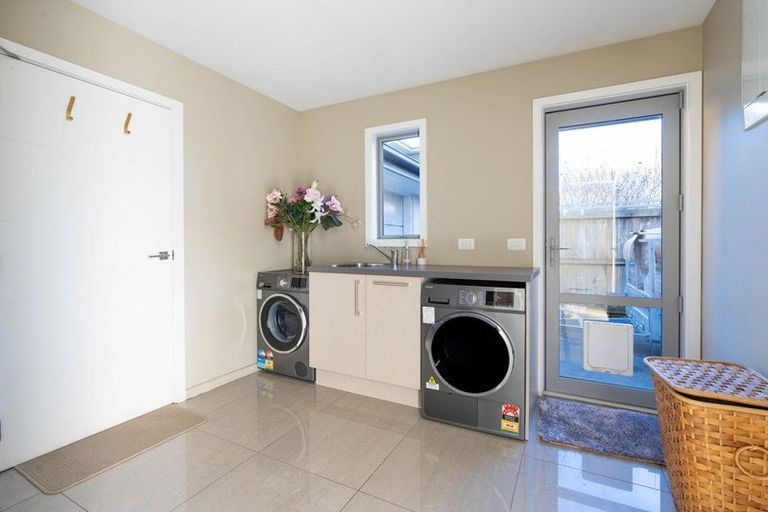 Photo of property in 5 Hatton Court, Northwood, Christchurch, 8051