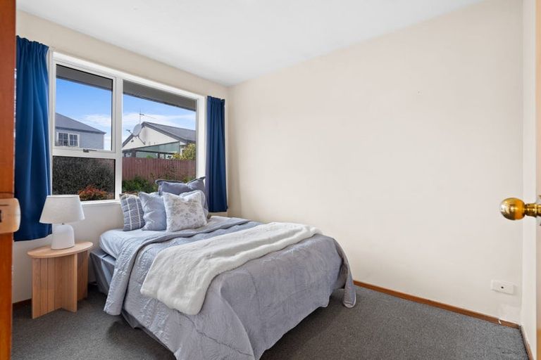 Photo of property in 2/35 Peverel Street, Riccarton, Christchurch, 8041