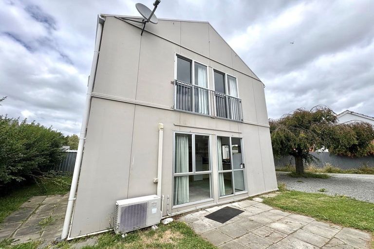 Photo of property in 109a Peverel Street, Riccarton, Christchurch, 8041