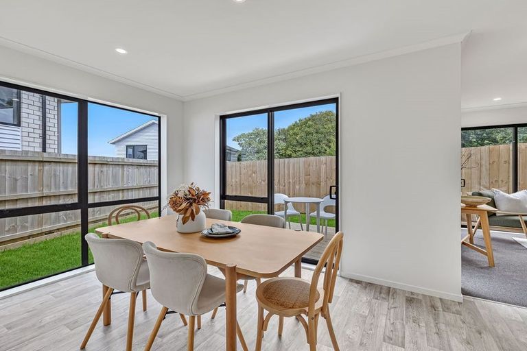 Photo of property in 9/16 Russell Road, Manurewa, Auckland, 2102