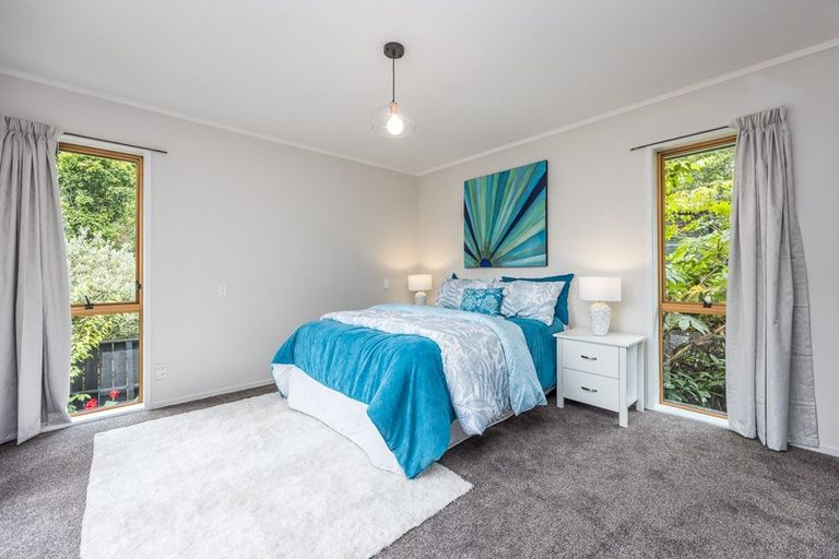 Photo of property in 4a Puketitiro Street, Glen Eden, Auckland, 0602