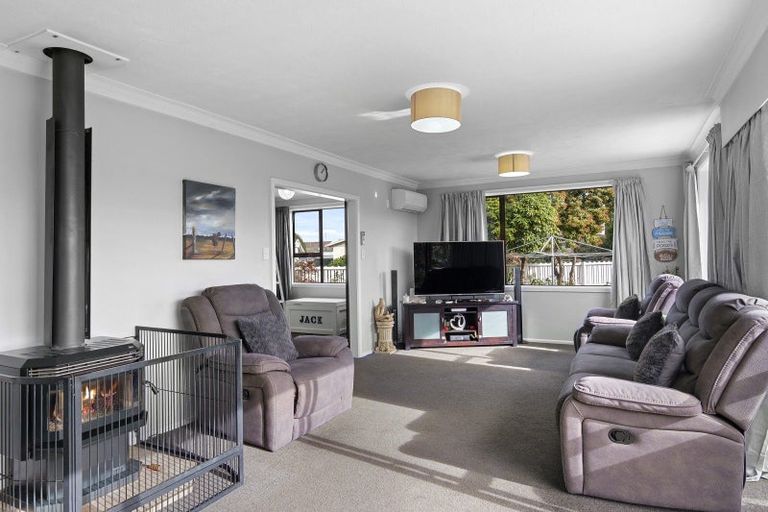 Photo of property in 47 Skerten Avenue, Hornby, Christchurch, 8042