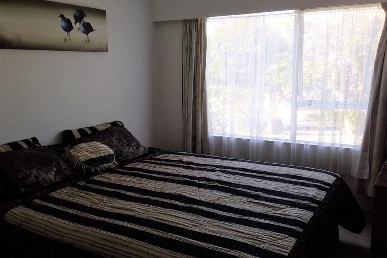 Photo of property in 4/1 Kahika Road, Birkdale, Auckland, 0626