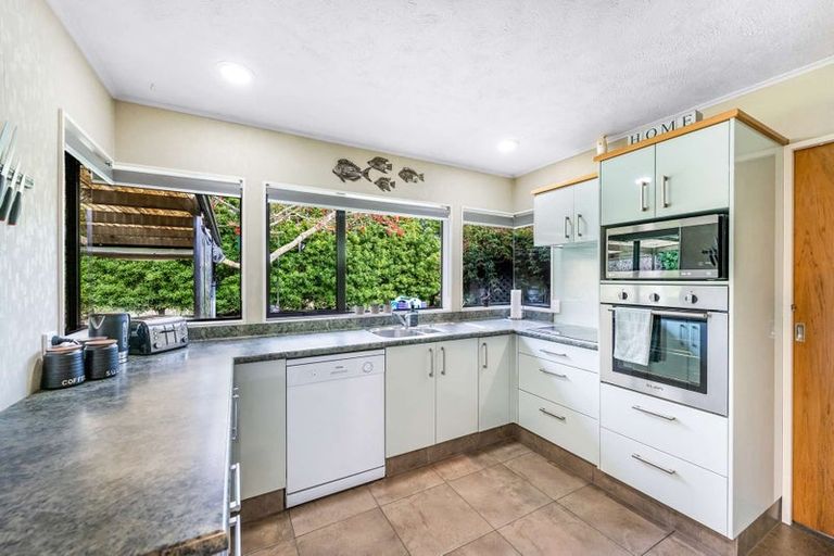 Photo of property in 30 Gavin Black Street, Meeanee, Napier, 4112