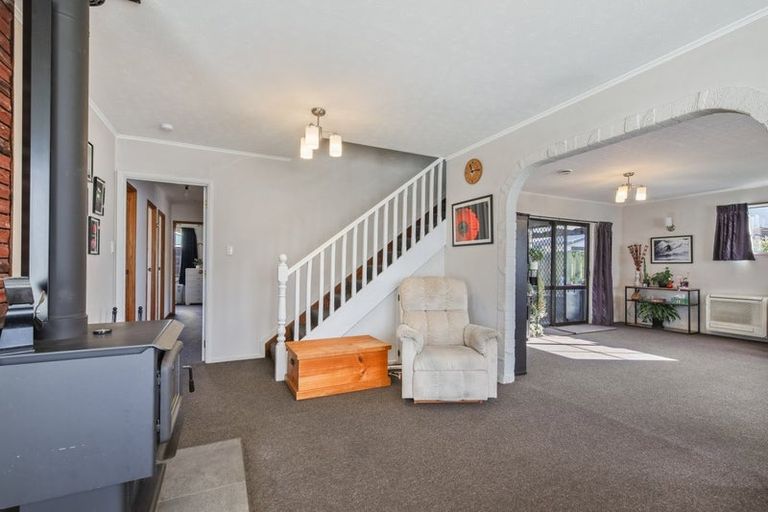 Photo of property in 25 Burnett Street, Oxford, 7430