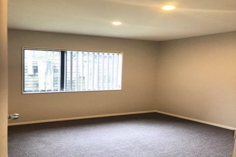 Photo of property in 160 Keri Vista Rise, Papakura, 2110