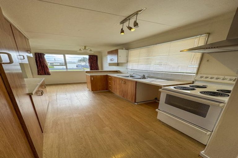 Photo of property in 11 Boyne Street, Clifton, Invercargill, 9812