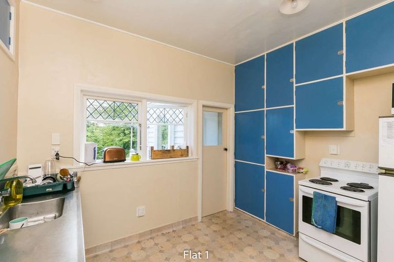 Photo of property in 33a Thompson Street, Mount Cook, Wellington, 6011