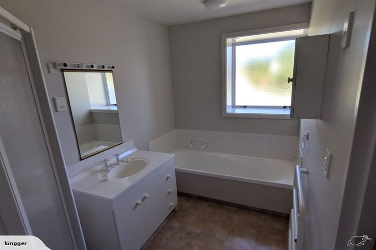 Photo of property in 12b Melford Close, Rangiora, 7400