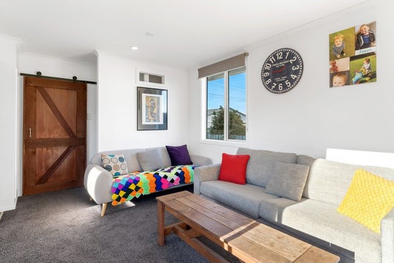 Photo of property in 32 Hazlett Road, Mosgiel, 9092