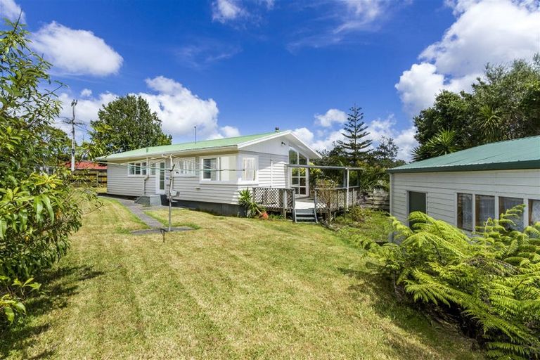 Photo of property in 29 Saffron Street, Birkdale, Auckland, 0626
