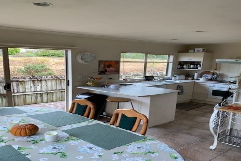 Photo of property in 28 Short Street, Papakura, 2110
