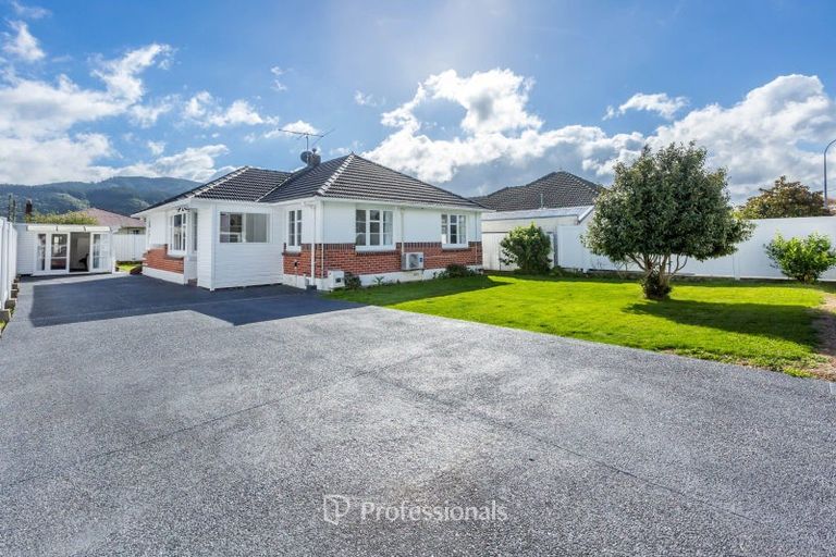 Photo of property in 267 Fergusson Drive, Heretaunga, Upper Hutt, 5018