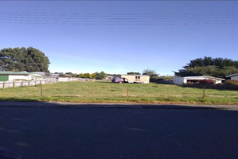 Photo of property in 3 Morton Street, Tuatapere, 9620