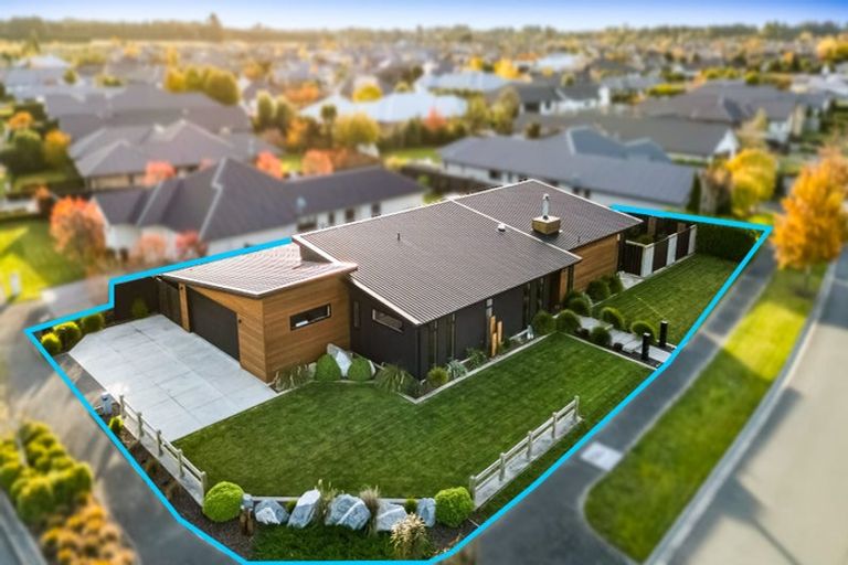 Photo of property in 2 Wilfield Drive, West Melton, 7618