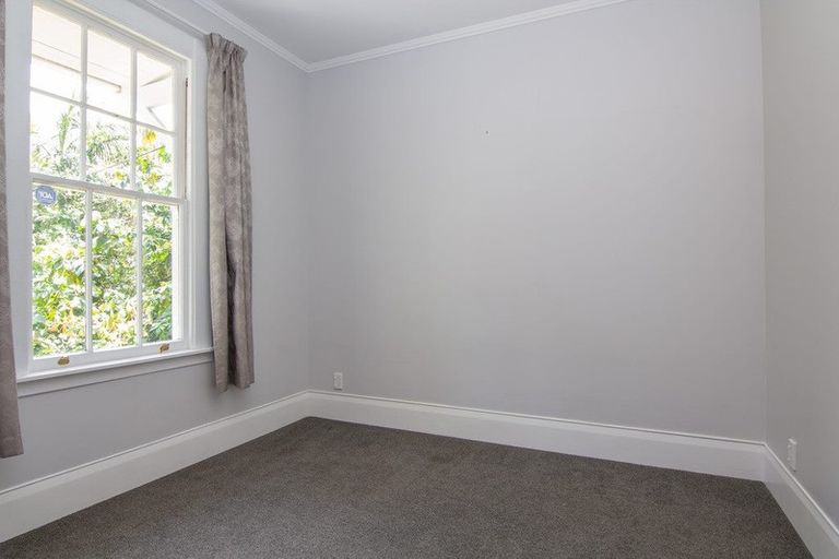 Photo of property in 7 Miro Street, Helensville, 0800