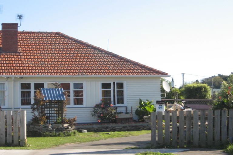 Photo of property in 66 Peat Place, Whanganui, 4500
