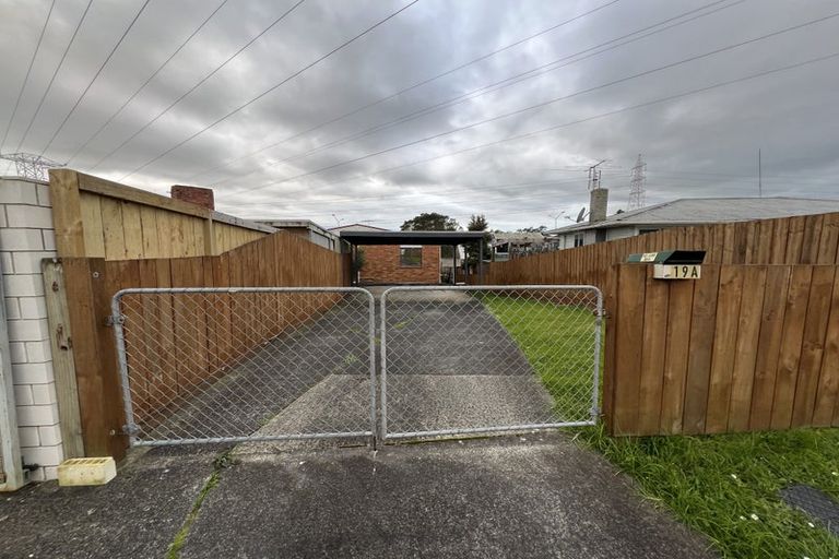 Photo of property in 19a Marewa Street, Te Atatu South, Auckland, 0610
