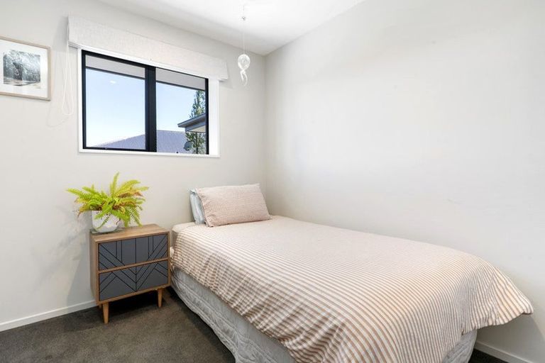 Photo of property in 9 Greenwood Place, Amberley, 7410