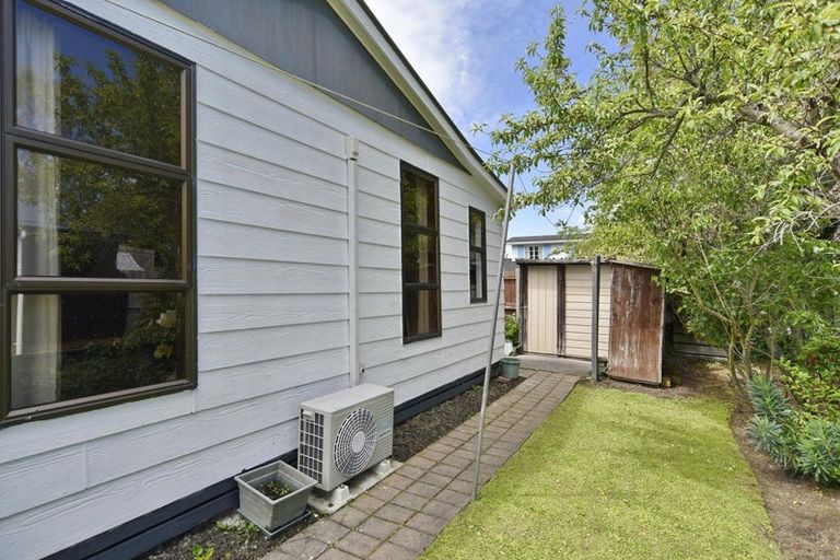 Photo of property in 413a High Street, Rangiora, 7400