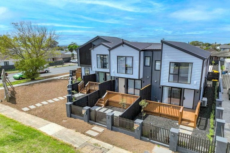 Photo of property in 460 Massey Road, Mangere East, Auckland, 2024