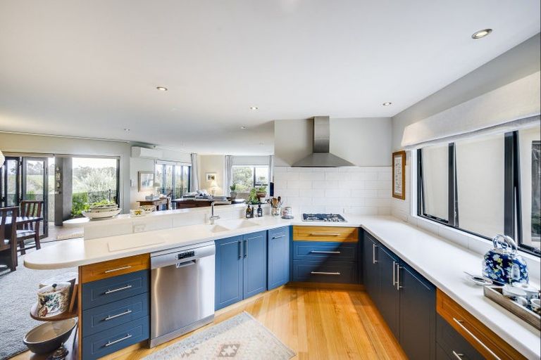 Photo of property in 36 Selwyn Road, Havelock North, 4130